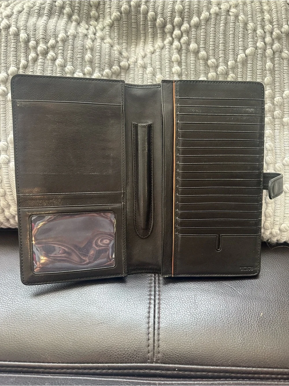 Tumi classic black